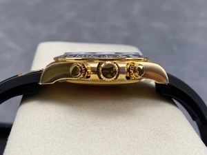 Reloj de alta calidad, resistente al agua, 40 mm, ARF Factory, acero 904L, movimiento 4131, cronógrafo, peso 161 g, reloj de buceo Gold Panda. - Product Image 3
