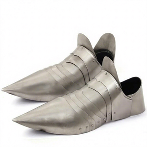 Chaussures d'armure de chevalier médiéval en acier poli argenté, bottes gothiques pour costume, chaussures de reconstitution historique pour hommes adultes - Product Image 1