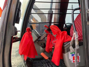 Mini excavadora japonesa HITACHI ZX70 usada, Zaxis 70 de 7 toneladas con motor Isuzu, tipo móvil sobre orugas - Product Image 5