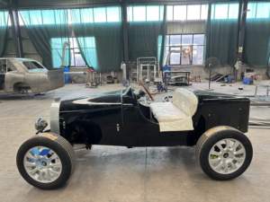 Voiture Classique Personnalisable, Version Haut de Gamme, Buggy Électrique Vintage Tendance, Batterie au Lithium pour le Tourisme et le Transport Spécialisé - Product Image 1