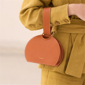 Pochette décontractée en demi-cercle Fourre-tout et sacs à main en cuir PU à poignée supérieure - Product Image 4