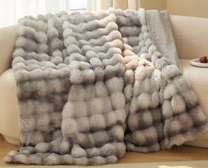 Manta acolchada de franela a cuadros moderna nueva <span class=keywords><strong>piel</strong></span> de conejo de imitación de burbuja teñida Zari - Product Image 3