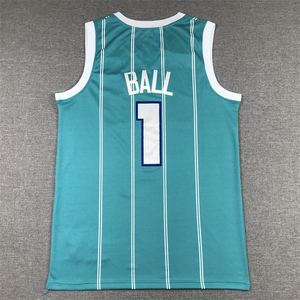 Vente Flash 2026 <span class=keywords><strong>LaMelo</strong></span> Ball # 1 Liam McNeeley # <span class=keywords><strong>Maillot</strong></span> de basket rétro à 7 points cousus pour hommes S-2XL - Product Image 4