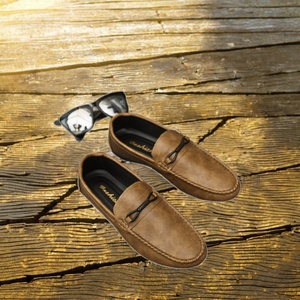 Mocassins de conduite décontractés pour hommes 2024 en cuir PU, semelle intérieure antidérapante en PVC, doublure en coton, matériau supérieur personnalisé, tendance mode - Product Image 2