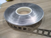 Bande de nickel pur à 99,6 % pour pack de batteries 18650 21700 32650, soudage par points, languettes de nickel perforées sur mesure, fabricant OEM