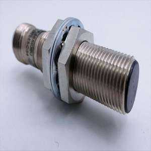 BES038U BES 516-325-G-SA70-E5-C-S4 全新原装现货工业自动化PLC编程控制器 - Product Image 1