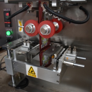 Máquina Empacadora de Bolsitas de Té Piramidales con Filtro Triangular, de Alta Velocidad, con Hilo y Etiqueta - Product Image 5