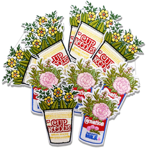 Campione personalizzato gratuito 3D ricamato patch calore stampa ferro Logo ciniglia lettere fiore per felpa con cappuccio tempo di consegna 1-3 giorni - Product Image 6