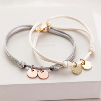 Bracelet en nylon réglable avec mini disque rond gravé sur mesure, bracelet en acier inoxydable avec texte personnalisé, cadeau pour femmes