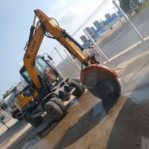 เลื่อยตัดหินสำหรับรถขุดรุ่น YS-15SS พร้อมฟังก์ชั่นเบรกอัตโนมัติอย่างรวดเร็ว สำหรับการผลิตหินและงานก่อสร้าง - Product Image 6