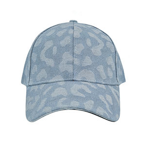 Gorra de Béisbol de Mezclilla Azul Claro con Estampado de Leopardo, Ajustable, Transpirable, para Senderismo, Correr y Deportes al Aire Libre - Product Image 1