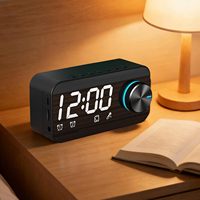Haut-parleur Bluetooth portable mini de bureau avec bouton de volume, subwoofer, radio FM, veilleuse et haut-parleur LED avec basses puissantes