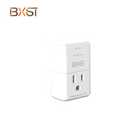 Protecteur de tension pour réfrigérateur 120V 10A AC avec prise, protection contre les surtensions/sous-tensions à temporisation de 3 minutes, affichage LED pour réfrigérateur