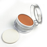Fond de teint compact en poudre mate à couvrance totale pour peaux foncées, marque privée, en stock