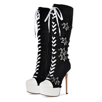 Bottines gothiques pour femmes à plateforme noire et blanche, hauteur genou, avec boucles étoiles métalliques, lacets avant, fermeture éclair latérale, talon aiguille ultra fin