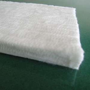 Tapis en feutre aiguilleté en <span class=keywords><strong>fibre</strong></span> <span class=keywords><strong>de</strong></span> <span class=keywords><strong>verre</strong></span> industriel sans liant, résistant aux hautes températures, 1000g 1200g, pour revêtement <span class=keywords><strong>de</strong></span> four - Product Image 3