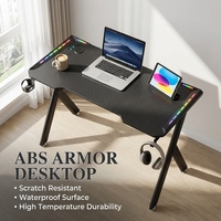 Table d'e-sport AOR Home avec effets d'éclairage RGB multiples, idéale pour les cybercafés et salles d'e-sport, vente en gros directe usine