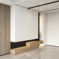 Système de rangement sophistiqué blanc mat pour couloir avec tiroirs en bois emboîtables, unité d'entrée architecturale pour villa haut de gamme