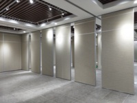 Cloison Modulaire Pliable et Ajustable en Bois Durable, Écologique, pour Usage Commercial : Salle à Manger, Salle de Sport, Hôpital, Entrepôt