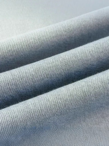 Jean large gris clair pour femme - Pantalon en denim taille haute coupe ample avec ceinture tendance - Product Image 6