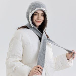 Gorro de punto con orejeras, logotipo personalizado, con perlas y lazo, gorro francés, gorro de invierno para mujer, venta al por mayor de fábrica - Product Image 2
