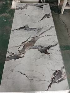 <span class=keywords><strong>แผ่น</strong></span>หินอ่อนพีวีซีโค้งงอได้4*8ฟุตกระดานยูวีหนา3มม. พื้นผิวเรียบครอบคลุมผนังภายในกำหนดเองตัด UV พิมพ์กัน<span class=keywords><strong>น้ำ</strong></span> - Product Image 3