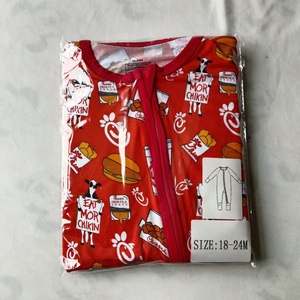 すぐに発送できる竹製ベビー用ジッパースリーパー、キャラクター柄の西洋風幼児用竹製パジャマ、ミステリーボックス - Product Image 1