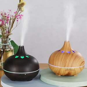เครื่องกระจายกลิ่นอโรมาลายไม้ขนาดเล็ก 150 มล. เครื่องเพิ่มความชื้นในอากาศแบบอัลตราโซนิกสำหรับใช้ในบ้าน พร้อมไฟหลากสีและฟังก์ชั่นตั้งเวลา - Product Image 1
