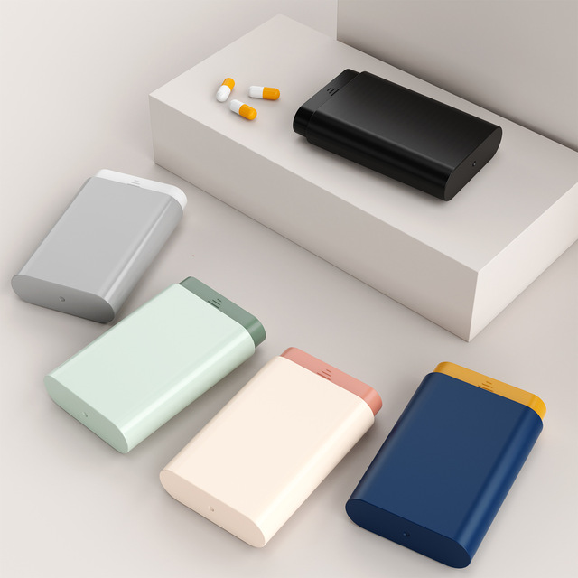 Portable Plastic Pill Box Travel Medicine Divider Airtight Storage Case 7-Day Compartmentalized Organizer On-The-Go Medication