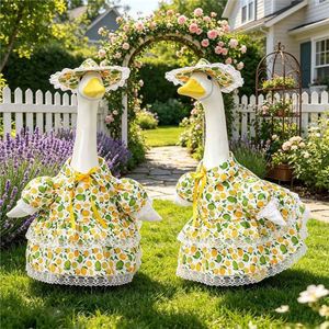 Nuevo Conjunto de Poliéster con Estampado de Limones Estilo Lindo para Bebé (0-24M) con Sombrero Grande Blanco y Falda, Ideal para Decoración de Porche y Patio - Product Image 1
