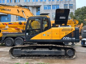 Excavatrice d'occasion d'origine coréenne 220LC-9S, excavatrice hydraulique à chenilles Hyundai 220-9S, excavatrices d'occasion Hyundai220 210 à vendre - Product Image 3