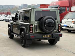 Personnalisation Intérieure 2024 <span class=keywords><strong>BJ</strong></span> 212 SUV 2.4T 4x4 Moteur Turbo Essence Voitures à Conduite à Gauche Petit SUV Tout-Terrain Sièges en Cuir Adapté à Plusieurs Terrains Pas Cher - Product Image 6