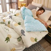 Four Seasons Wholesale Quilting Couette personnalisée Insert Warm Winter Quilt Literie Ensembles de couettes