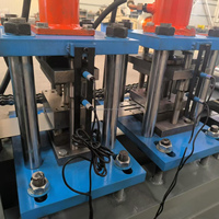 Machine automatique de fabrication de cadres de cage d'animaux en métal bon marché avec contrôle PLC formant des machines à poinçonner des cadres en acier