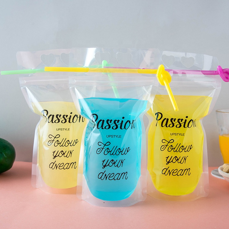 Custom Reusable Zip lock Drink Pouch With Straw Juice Plastic Packaging Bags Beverage Pouch