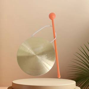 Une paire de gongs et de tambours pour adultes en cuivre, une paire de cymbales en cuivre, accessoires de scène pour skits comiques en trois parties pour étudiants, petite taille - Product Image 1