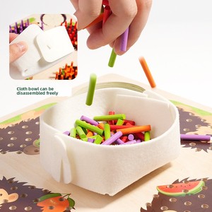 เกมไม้จับคู่สีเม่นน้อยสุดสร้างสรรค์ ของเล่นไม้มอนเตสซอรี่เสริมพัฒนาการกล้ามเนื้อมัดเล็ก อุปกรณ์การเรียนรู้สำหรับเด็กเล็กอเนกประสงค์ - Product Image 5