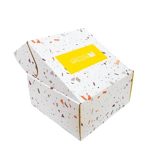 Boîtes d'expédition en carton ondulé recyclé personnalisées imprimées en jaune et blanc pour vêtements, chaussures, emballage avec logo - Product Image 3