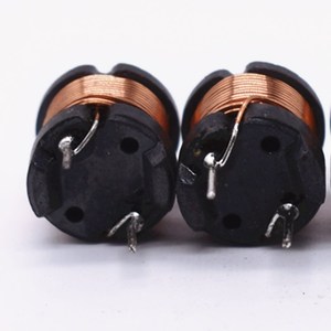 Induttore Radiale Personalizzato a Montaggio Superficiale con Filo di Rame Smaltato e Materiali del Nucleo in PC Modello GETWELL RL0808-262k per Riduzione del Rumore - Product Image 1