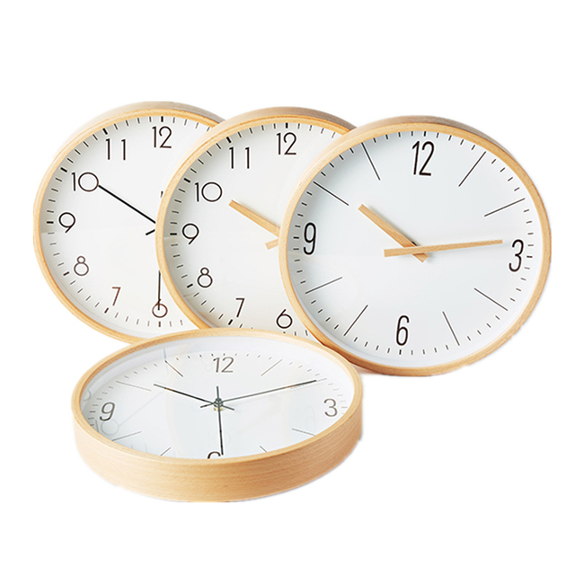 Silent Quartz Wall Clock with Modern Design Simple Wooden Frame Shape Wholesale for Home Decorative Digital Plastic Material