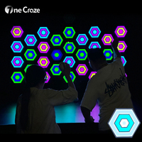 Onecraze Jeu de Balle Mural Interactif à Réaction Activée pour Activités de Groupe, Sports, Aire d'Évasion et Espaces de Divertissement