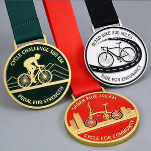 Medaglia Personalizzata Certificata CE con Design Religioso di Angelo Dipinto, per Collezioni d'Arte, Decorazioni Nuziali e Regali - Product Image 2