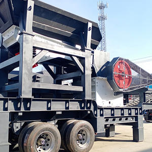 Trituradora de mandíbulas móvil de alta resistencia con motor de CA y rodamientos de engranajes, estación de cribado de fácil operación para trituración de piedra, hierro, oro y rocas. - Product Image 2