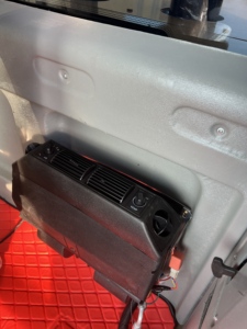 Chargeuse sur pneus ZL50GN d'occasion à l'exportation, machine complète d'origine sans réparation majeure, puissance suffisante, adaptée aux travaux de terrassement. - Product Image 6