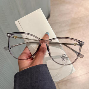 Gafas Qianai con Protección Anti Luz Azul para Mujer, Montura Mediana, Lentes AC, Estilo Retro, Origen Taizhou - Product Image 3