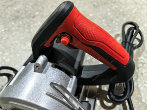 Coupe-marbre électrique 110/220V, scie circulaire portative pour la coupe de pierre, de carrelage et de bois, rouge avec base réglable - Product Image 5