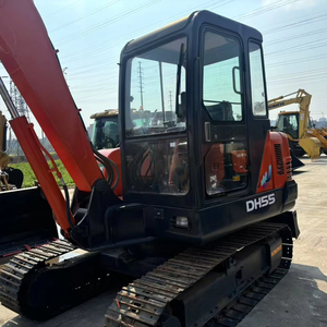 Excavadora Hidráulica Doosan Dh55 Usada de Alta Gama con Certificación CE, 90% Nueva, Motor de Gran Potencia, Engranaje de 5.5 Toneladas, Garantía de Calidad - Product Image 4