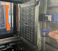 Machine de moulage par injection hydraulique horizontale UNION POWER avec moteur PLC, vis à engrenages et moteur pour la fabrication de carreaux et d'entretoises