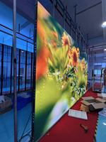 Mur vidéo LED P1.2 P1.538 P1.86, structure modulaire, design 4K HDR10+, installation fixe pour salle de conférence
