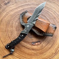 Gesneden Damascus staal vouwmes met gladde rand, gesmeed patroon, houten handvat, draagbaar, klein, voor buiten, kamperen, schilmes, hoge hardheid